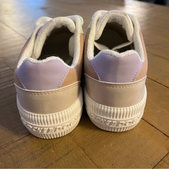 ROCKET DOG Women's Cheery Plush Foam White Sneaker Size 9.5 (NWOB) - Picture 4 of 7